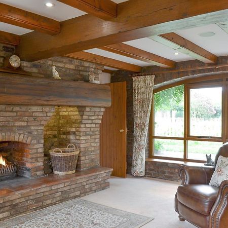Walled Garden Lodge Ryehill Екстер'єр фото