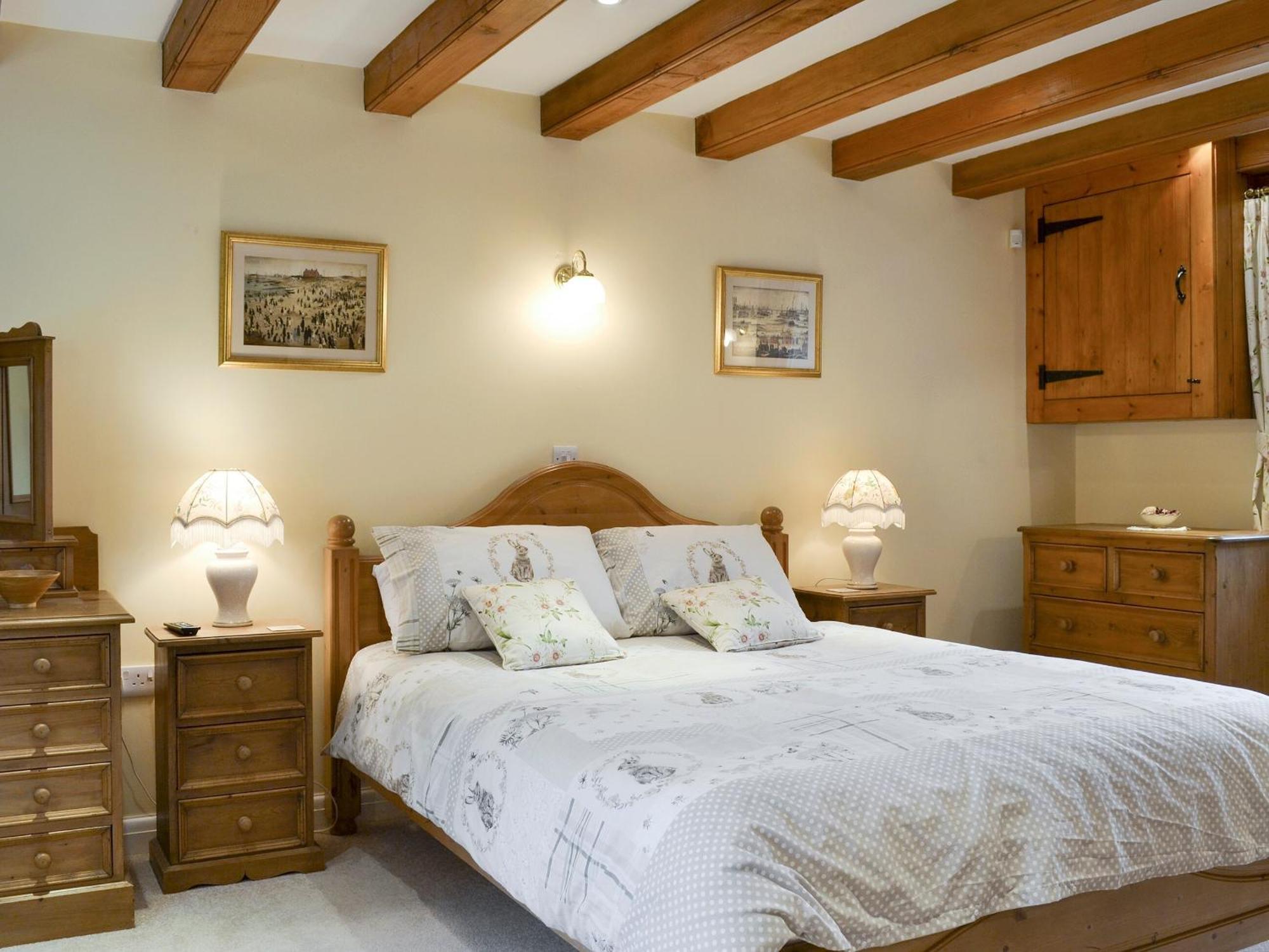 Walled Garden Lodge Ryehill Екстер'єр фото