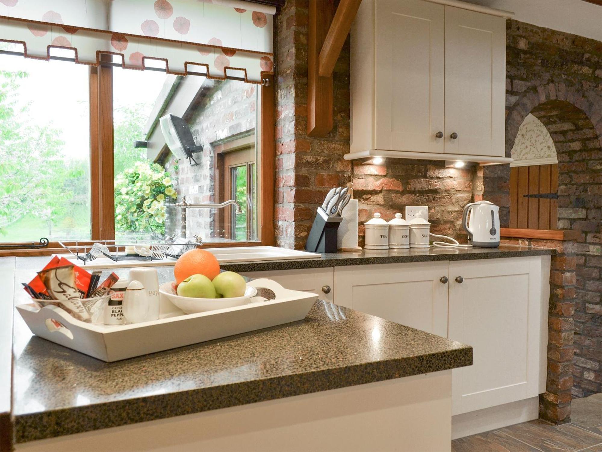 Walled Garden Lodge Ryehill Екстер'єр фото