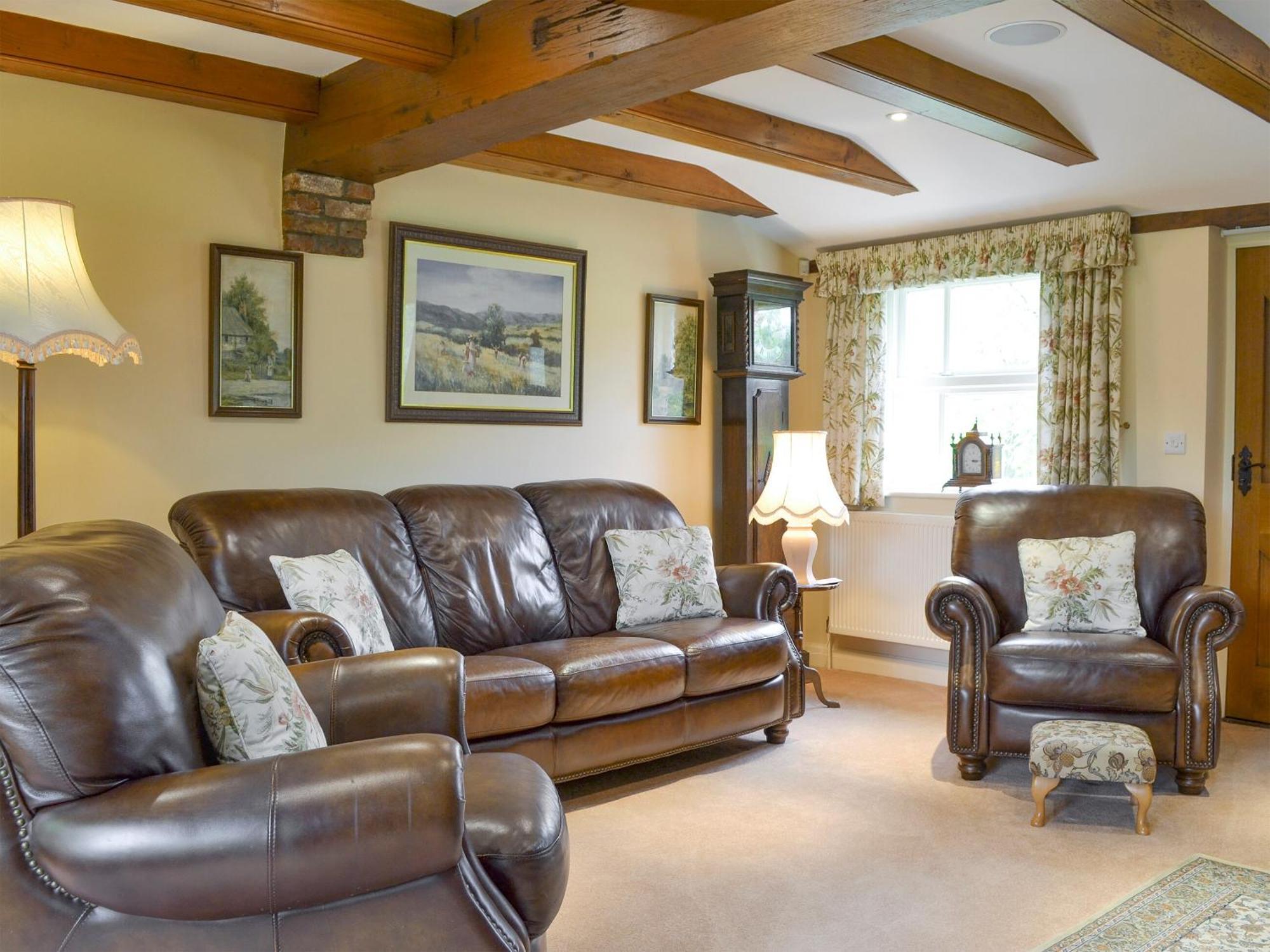 Walled Garden Lodge Ryehill Екстер'єр фото